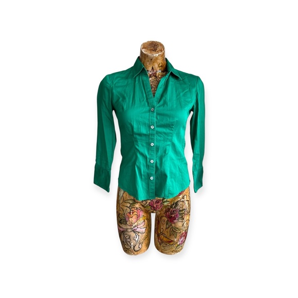 Banana Republic Tops - Banana Republic top button down XS Petite green business casual office
